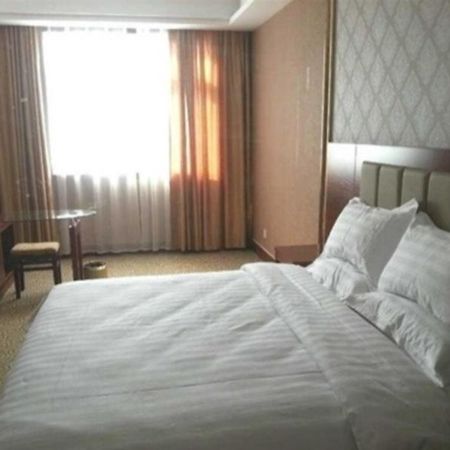 Kunlun Leju Business Hotel Pingdingshan Ruzhou City Zewnętrze zdjęcie
